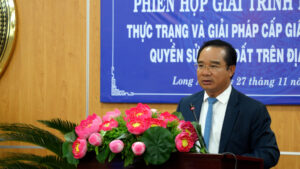 1316302 27 11 tin thuc trang va giai phap cap giay chung nhan quyen su dung dat tren dia ban tinh long an bt pb ket luan 09391528